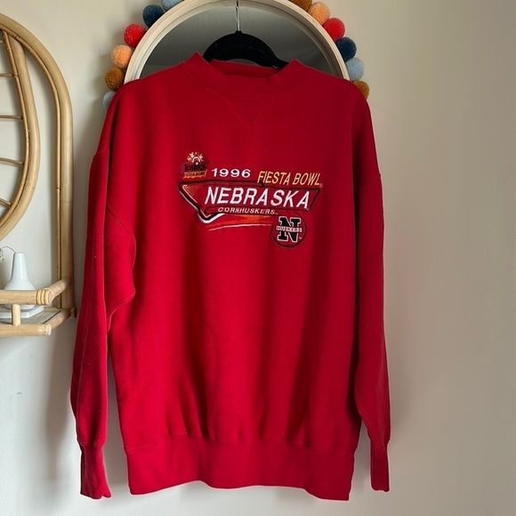 Vintage Midwest Embroidery 1996 Fiesta Bowl Nebraska Cornhuskers Football Crew - Picture 1 of 6